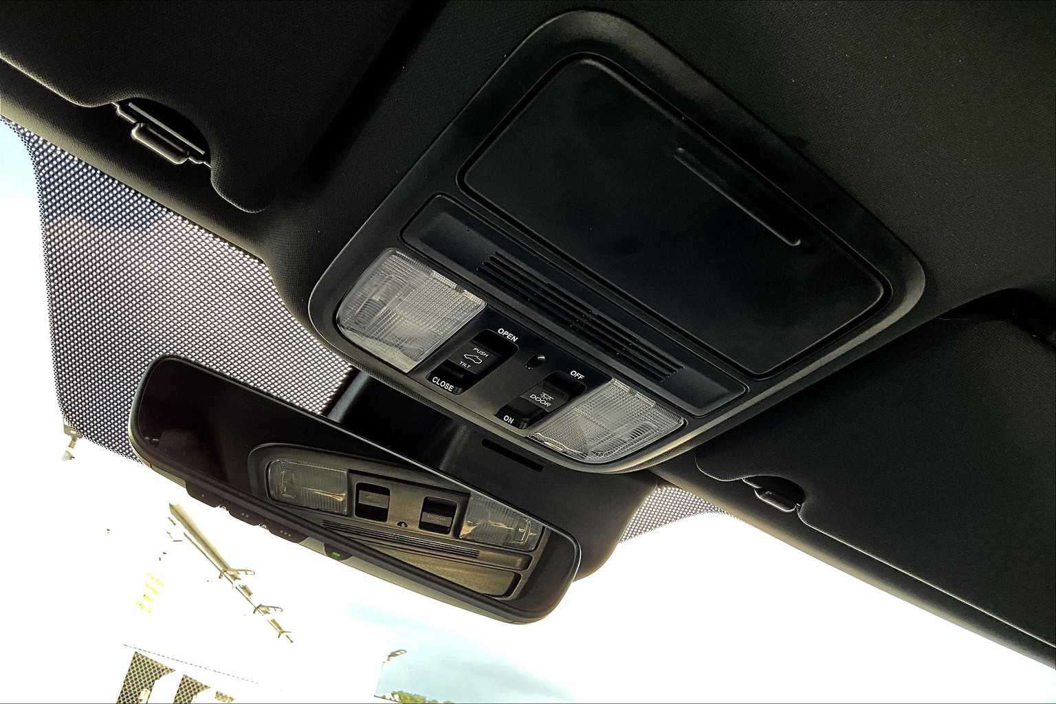 2025 Honda Passport EX-L photo 31