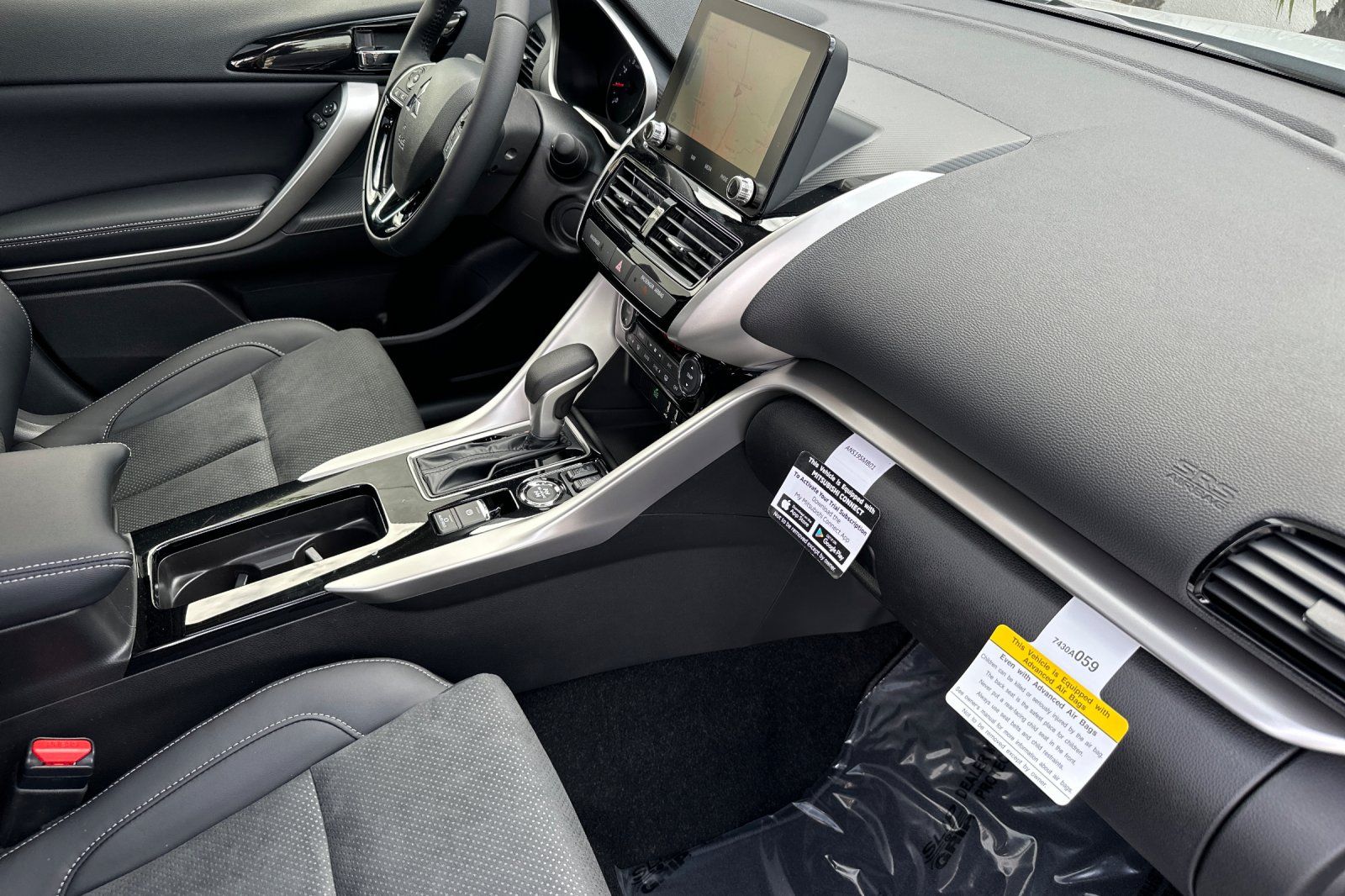 2025 Mitsubishi Eclipse Cross SE photo 15