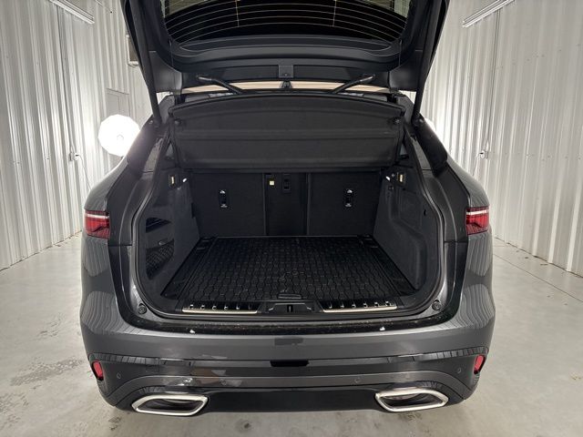 2025 Jaguar F-PACE P400 R-Dynamic S photo 26