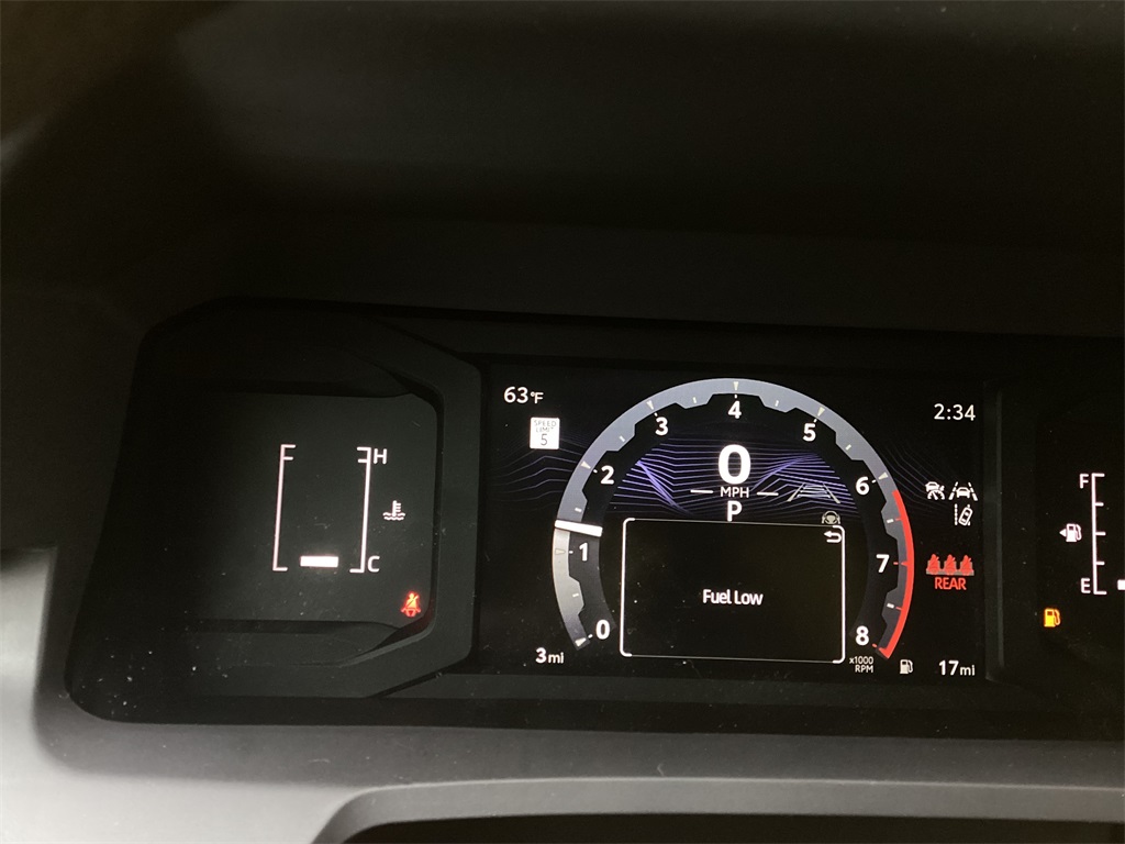 2025 Toyota Tacoma SR5 4x4 Double Cab photo 22
