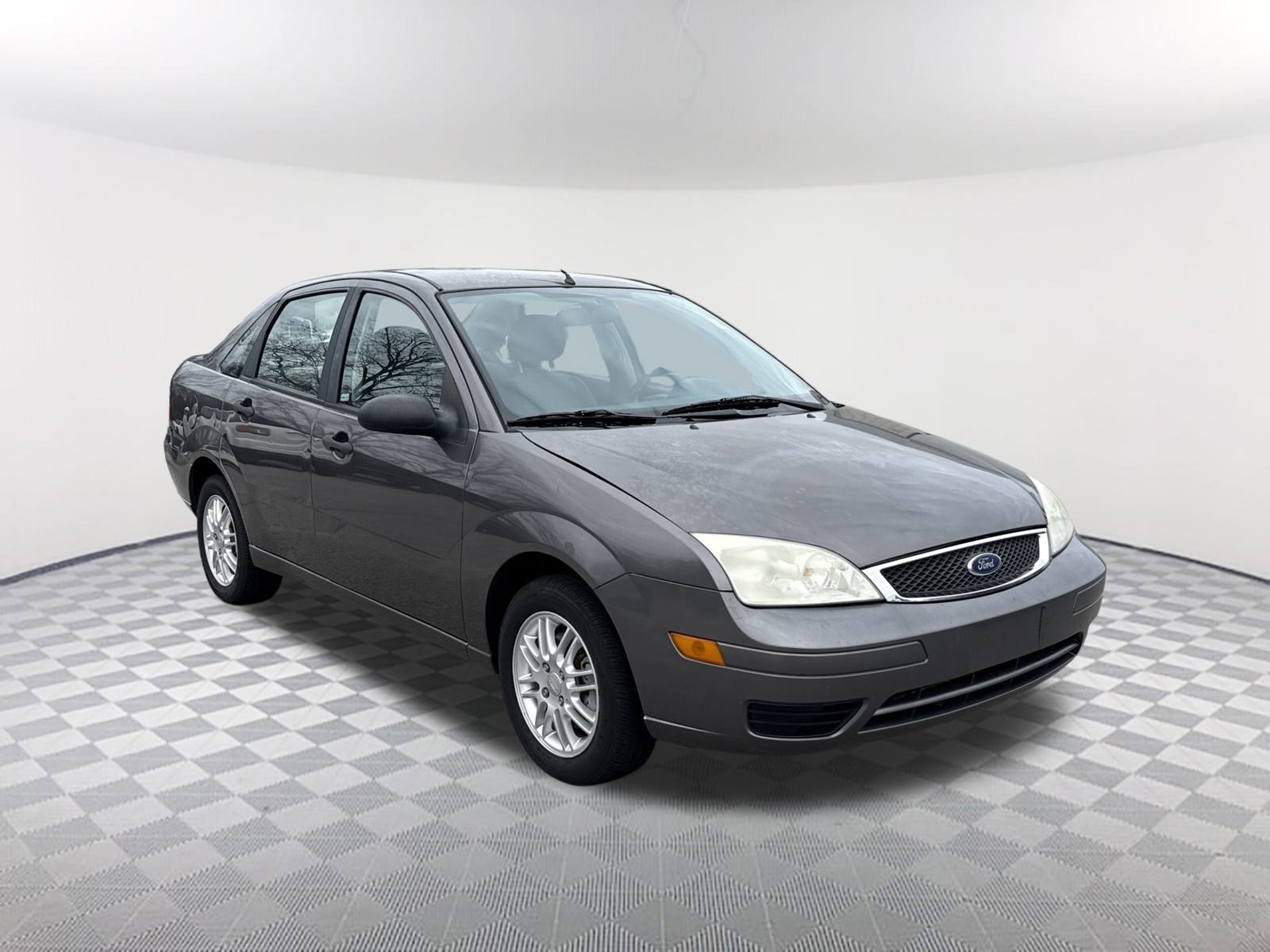 Pre-Owned 2006 Ford Focus ZX4 S Car in LaGrange #V9419Z | LaGrange