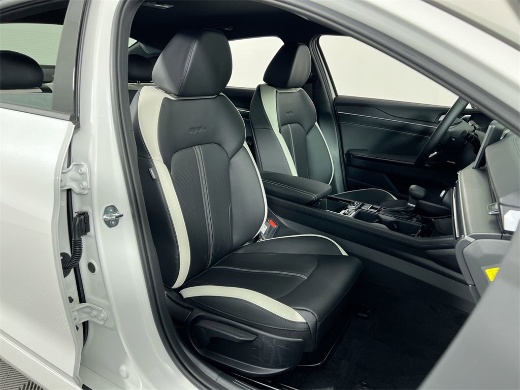 2026 Kia K5 GT-Line photo 28