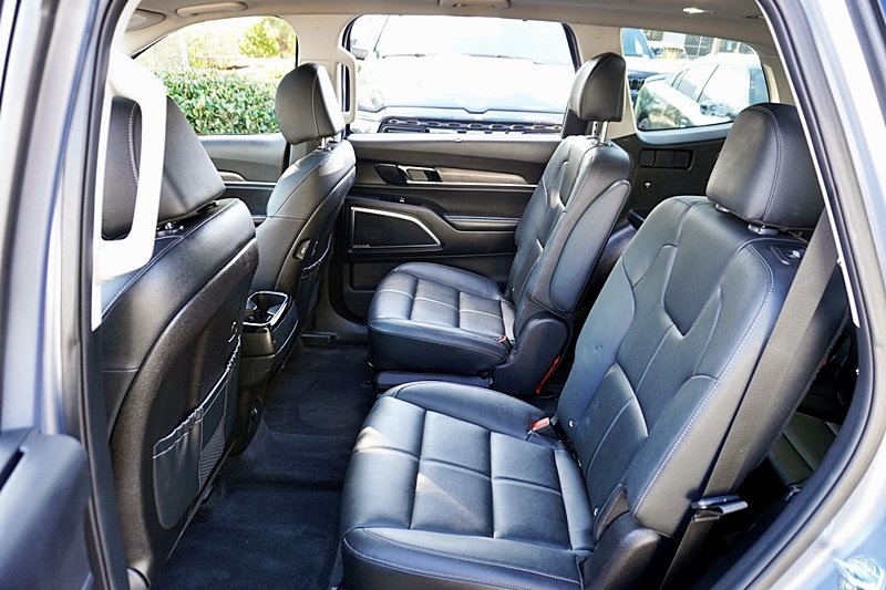 Used 2022 Silver Kia SX image 16