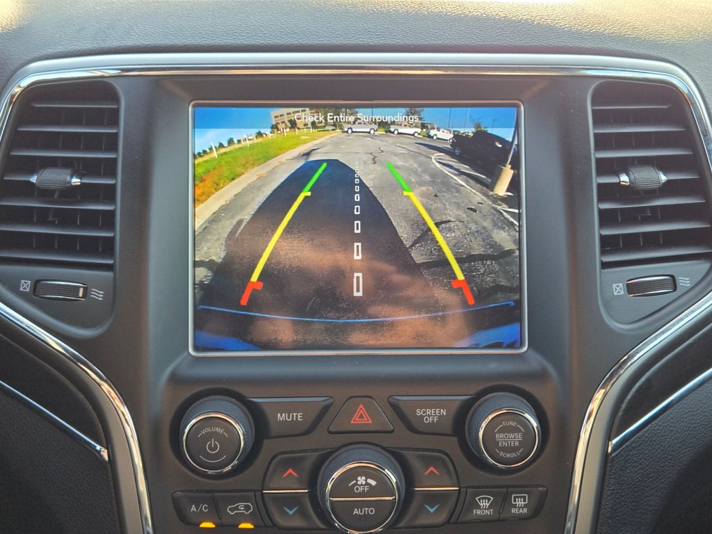 2018 Jeep Grand Cherokee Limited photo 21