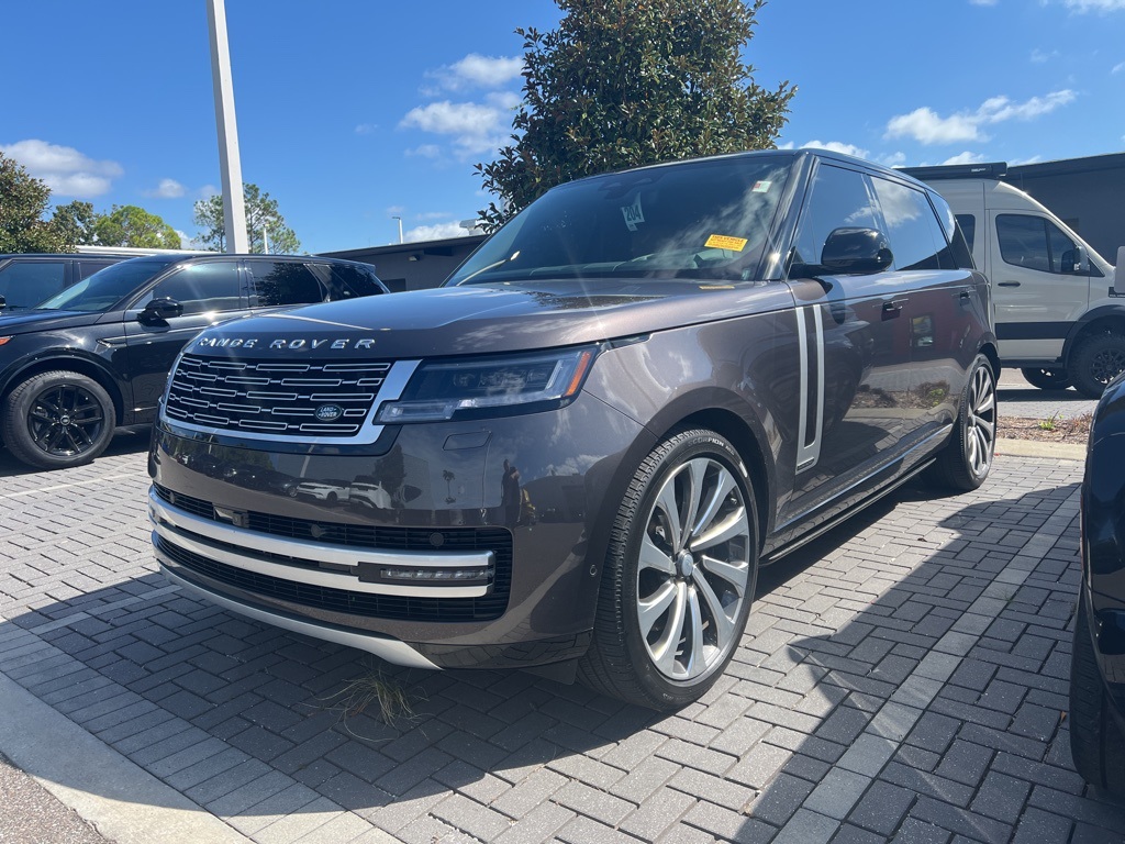 2025 Land Rover Range Rover Autobiography Base photo 3