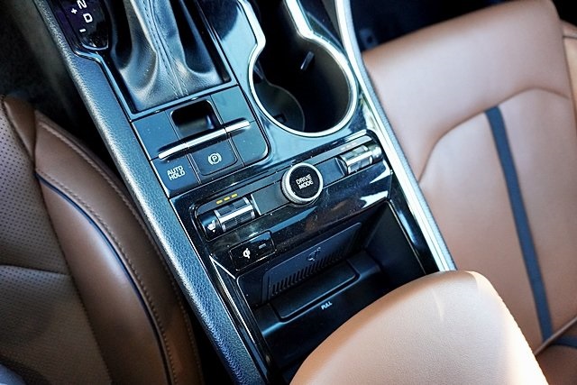 Used 2024 Black Kia GT image 31