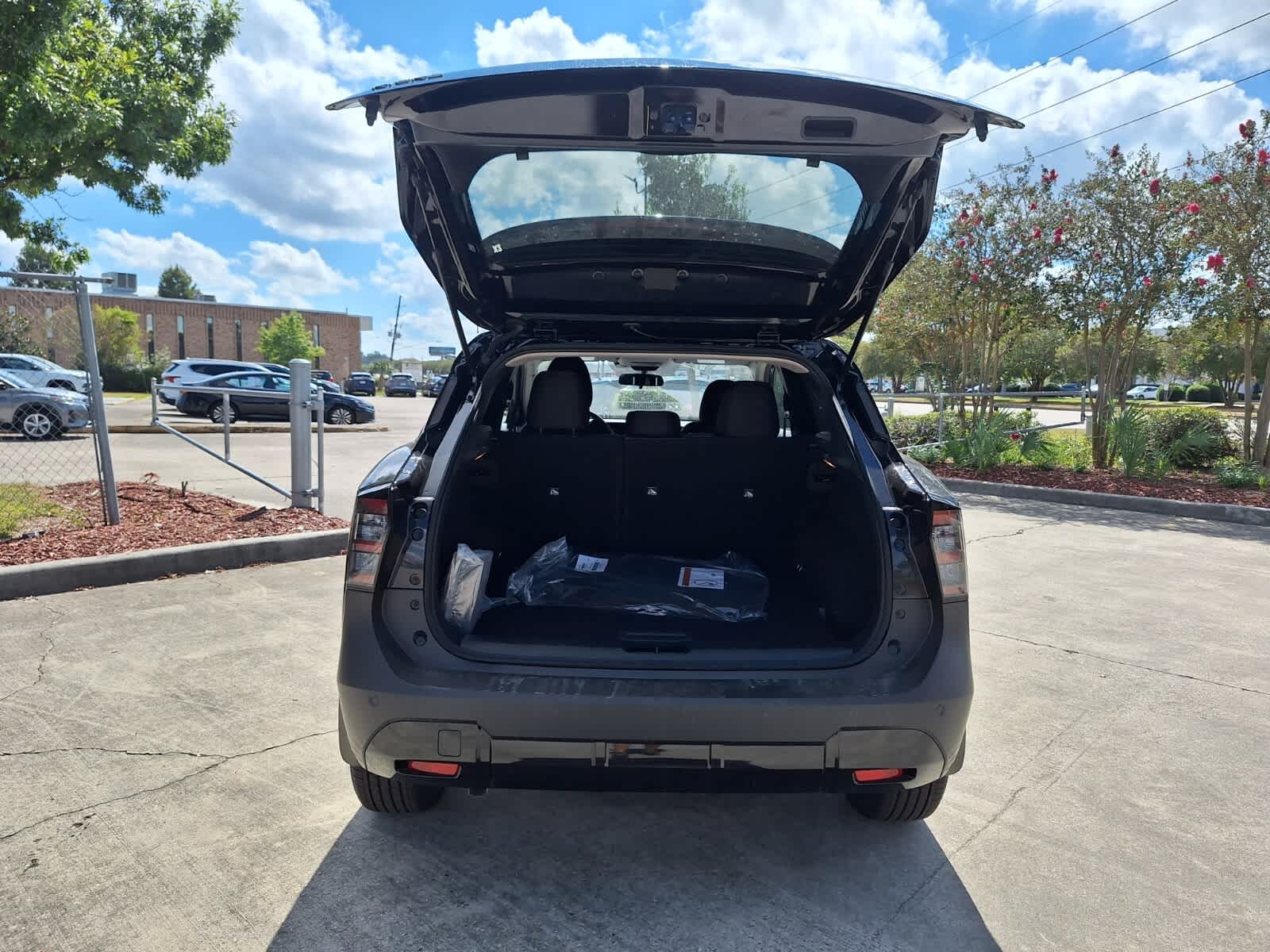 2026 Nissan Kicks SV photo 25
