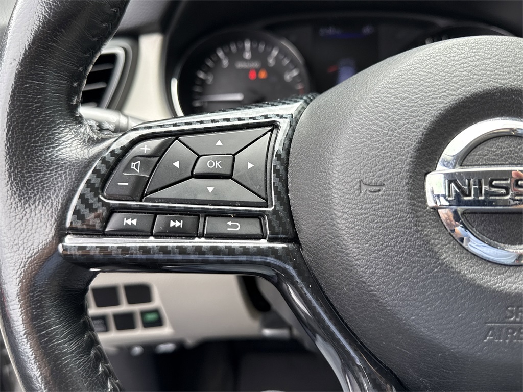 2019 Nissan Rogue Sport SV photo 27