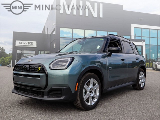 2025 MINI Countryman SE