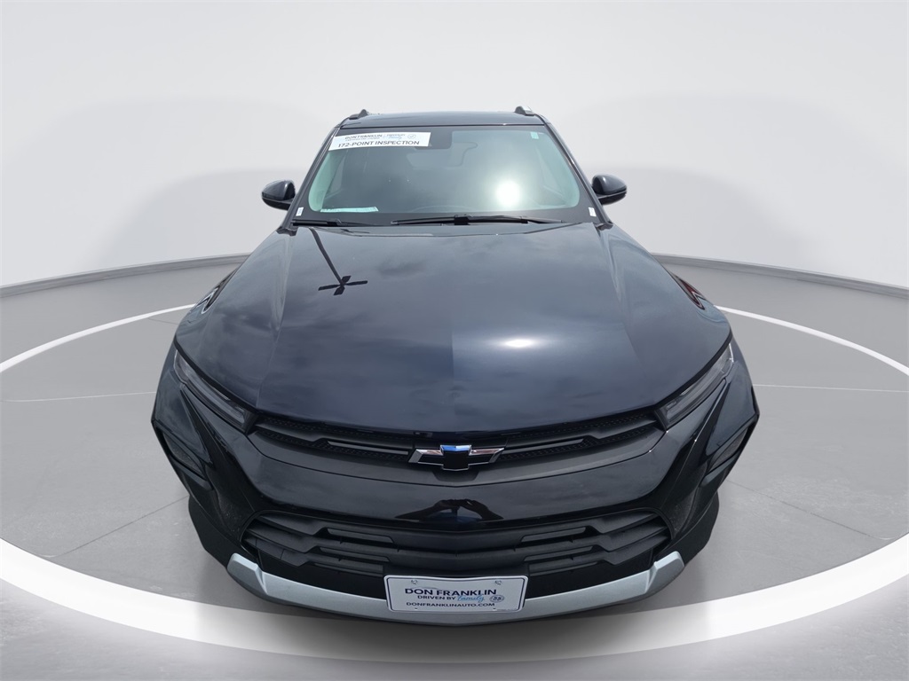2021 Chevrolet Trailblazer LT photo 2
