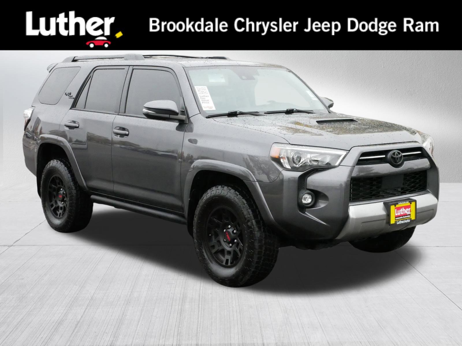 2022 Toyota 4Runner TRD Off-Road Premium's photo
