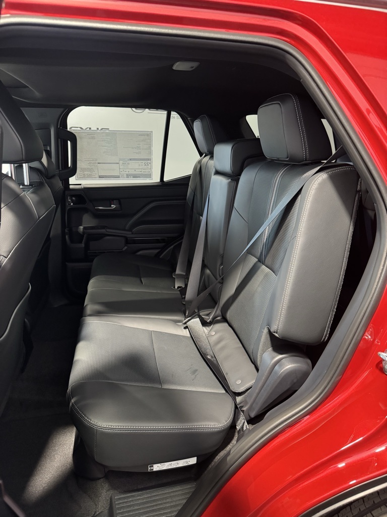 2025 Toyota 4Runner photo 30