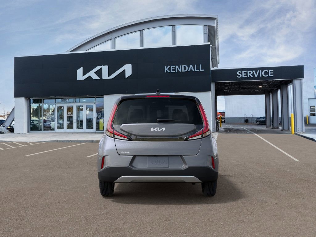 2025 Kia Soul LX photo 4