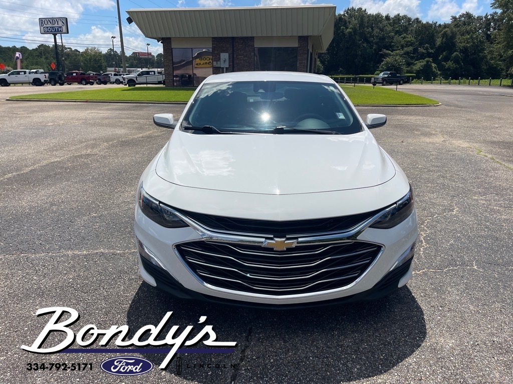 2023 Chevrolet Malibu LS photo 2