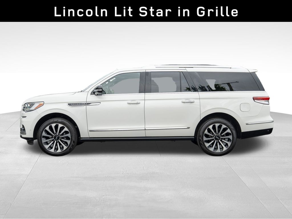 2024 Lincoln Navigator L Reserve photo 7