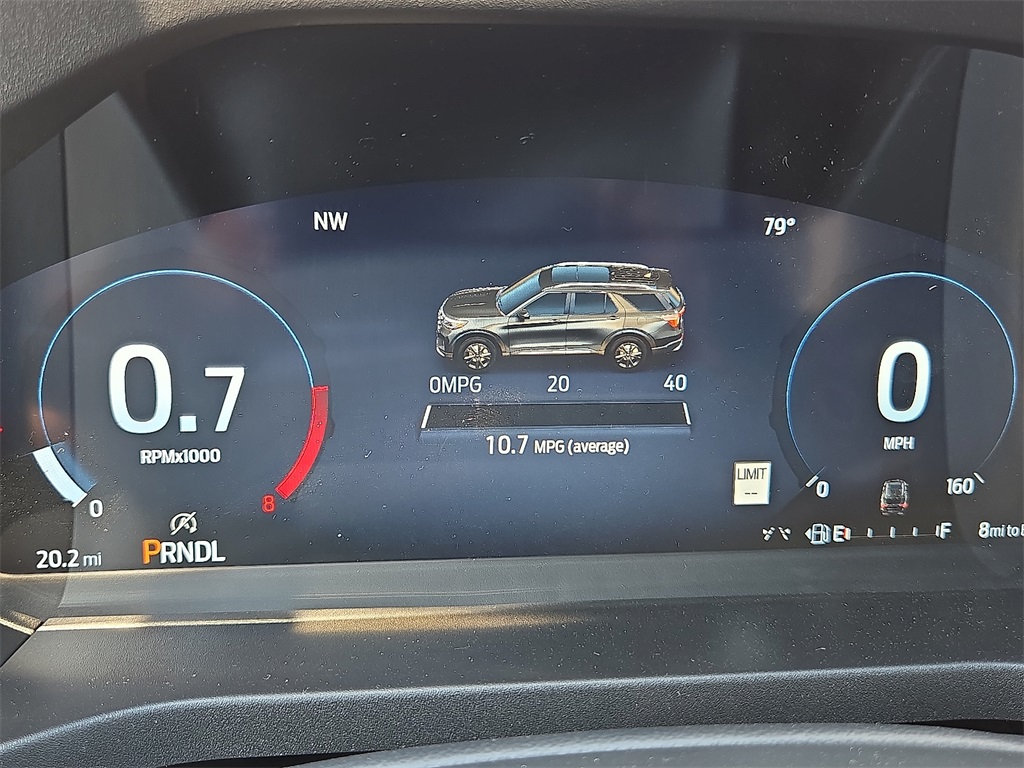 2025 Ford Explorer photo 15