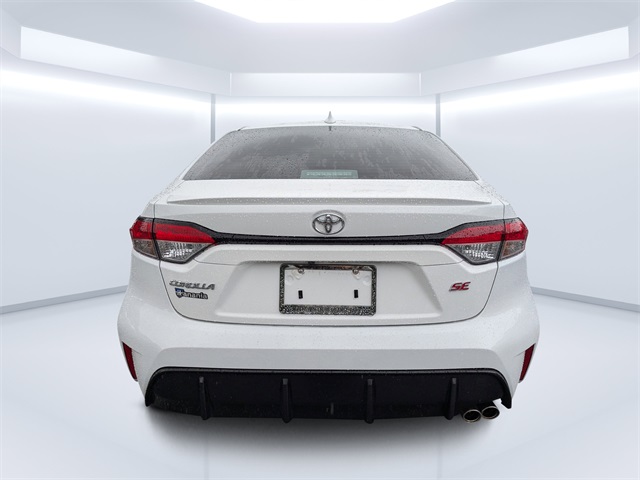 2024 Toyota Corolla SE photo 3