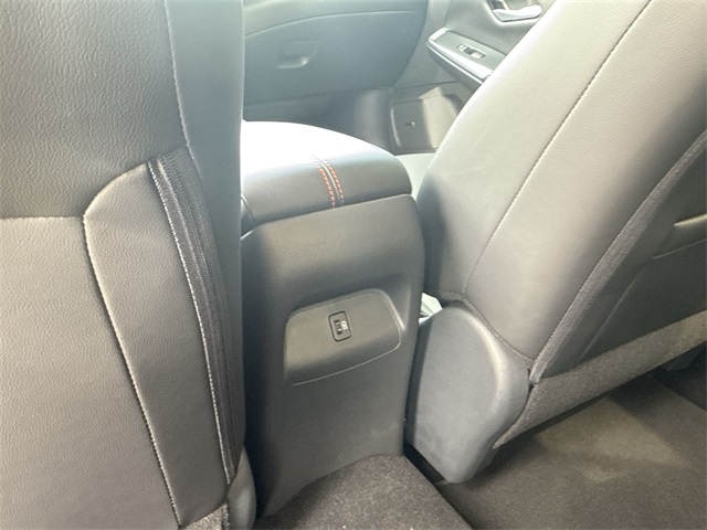 2025 Nissan Sentra SR photo 20