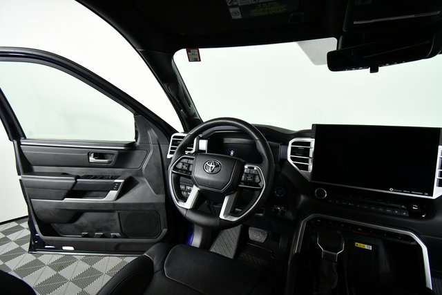 2024 Toyota Sequoia Platinum photo 11