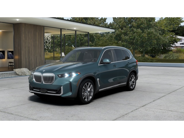 2026 BMW X5 50e's photo