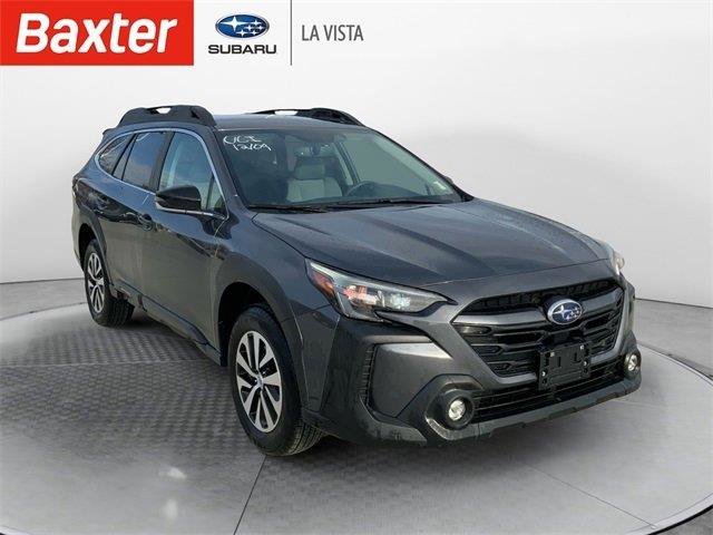 2025 Subaru Outback Premium's photo
