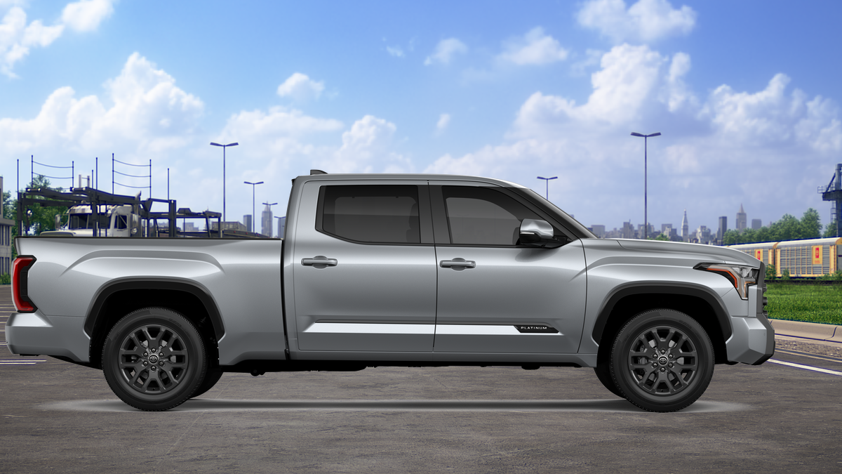 2026 Toyota Tundra Platinum CrewMax photo 12