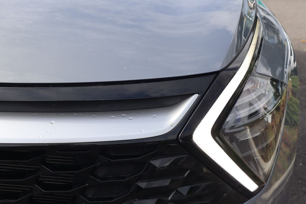2023 Kia Sportage EX photo 11