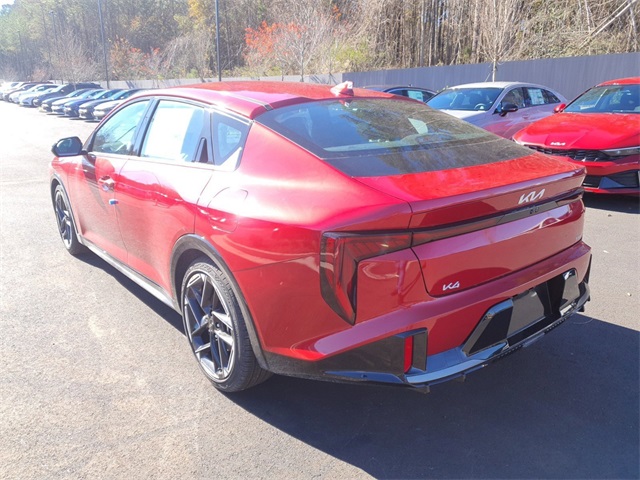 2025 Kia K4 GT-Line photo 3