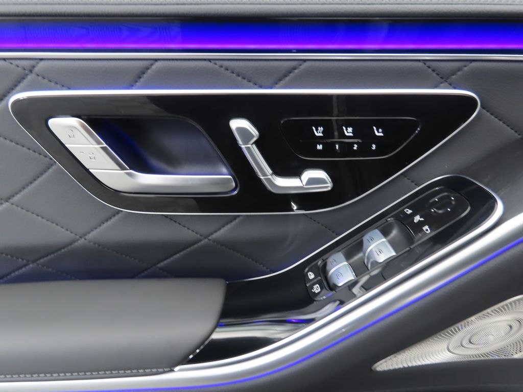 2025 Mercedes Benz S 580 4MATIC photo 23