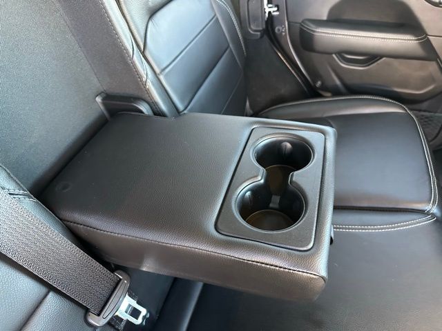 2022 Jeep Wrangler Unlimited Sahara 4xe photo 31