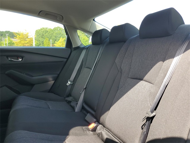2025 Honda Accord SE photo 4
