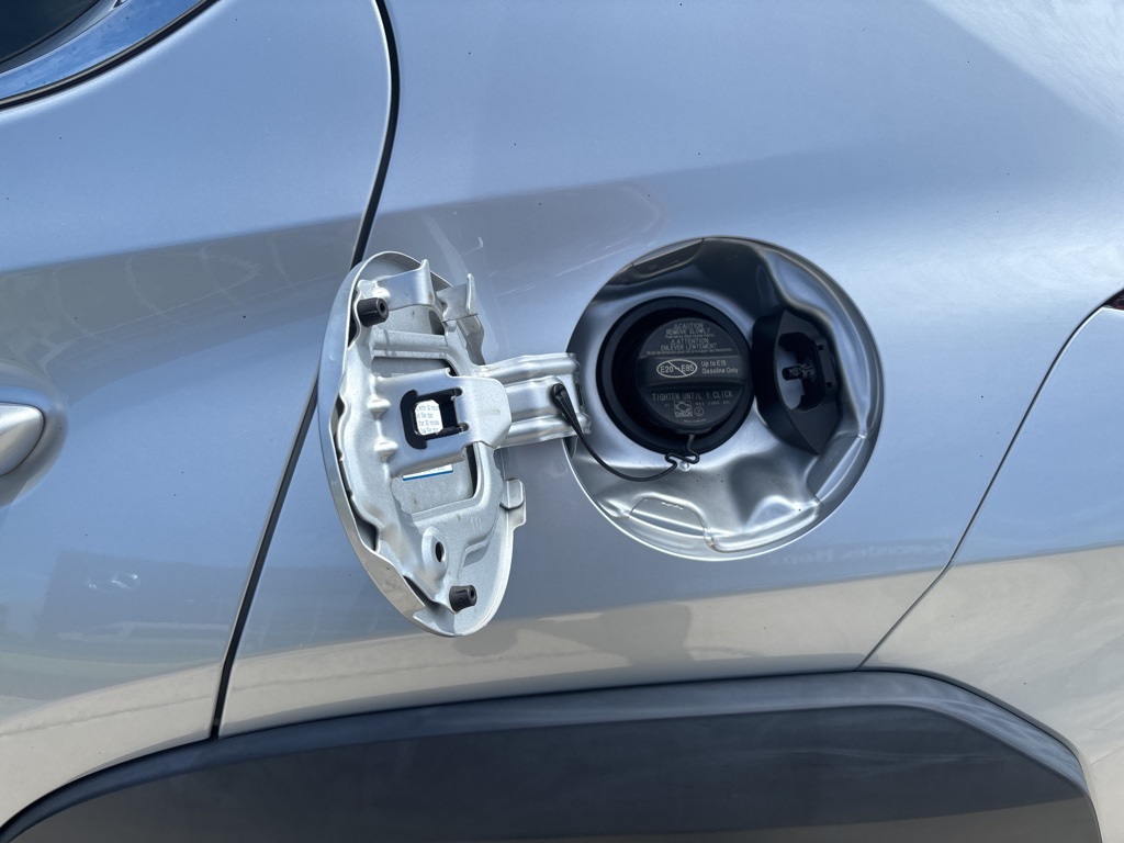 2020 Lexus UX 250h Premium photo 12