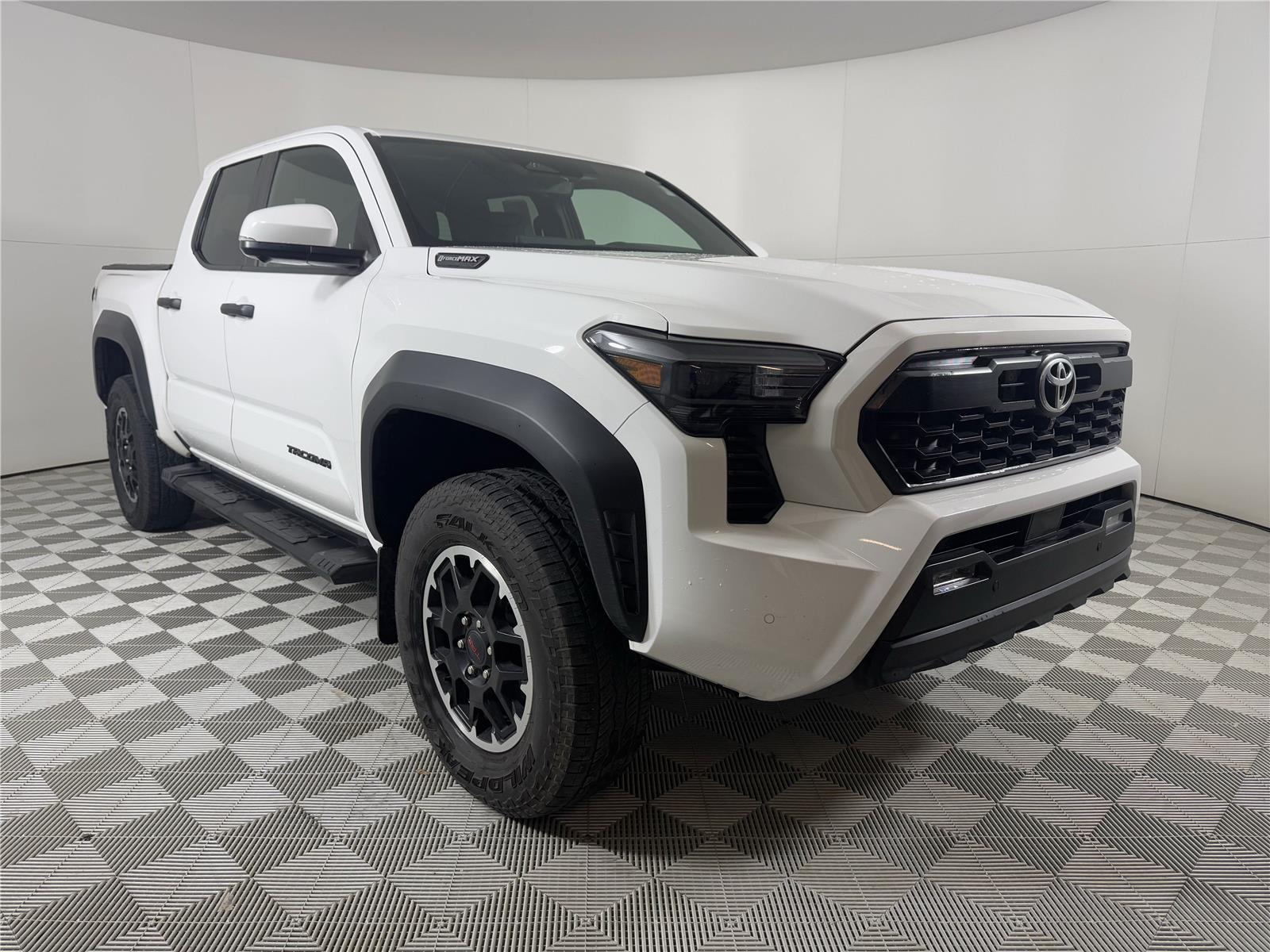 2025 Toyota Tacoma TRD Off Road's photo