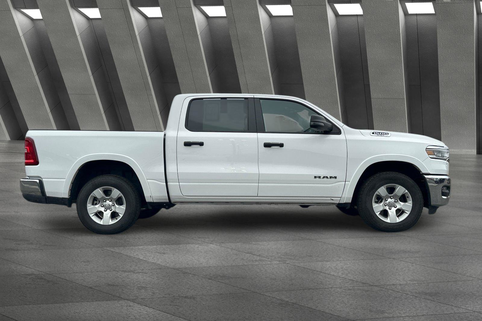 2025 Ram 1500 Big Horn Lone Star photo 3