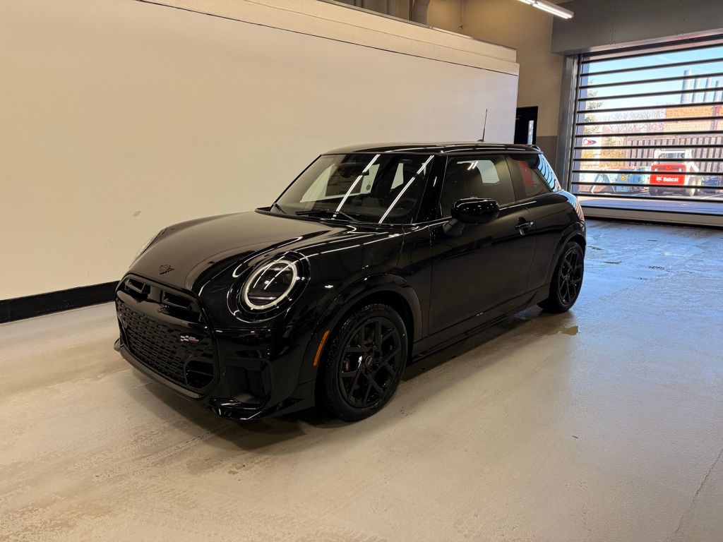 2026 MINI Hardtop 2 Door S's photo