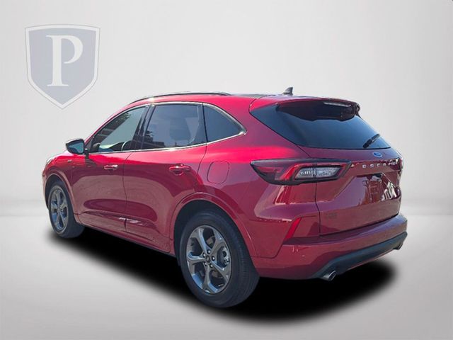 2024 Ford Escape ST-Line photo 7