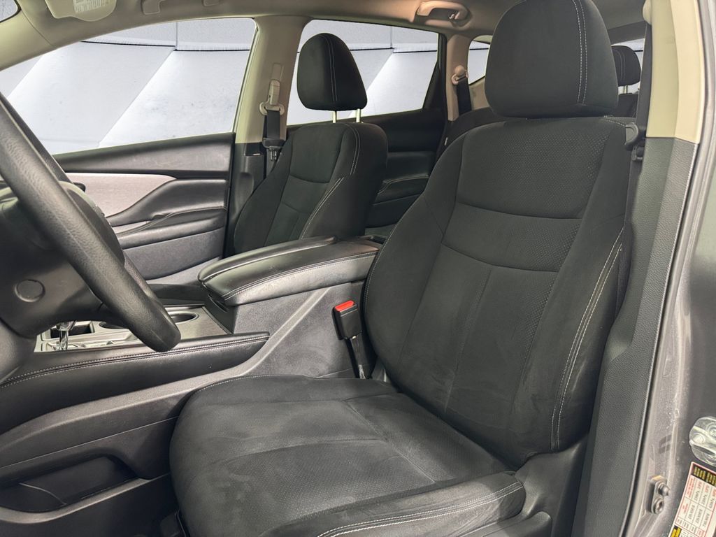 2022 Nissan Murano S photo 8