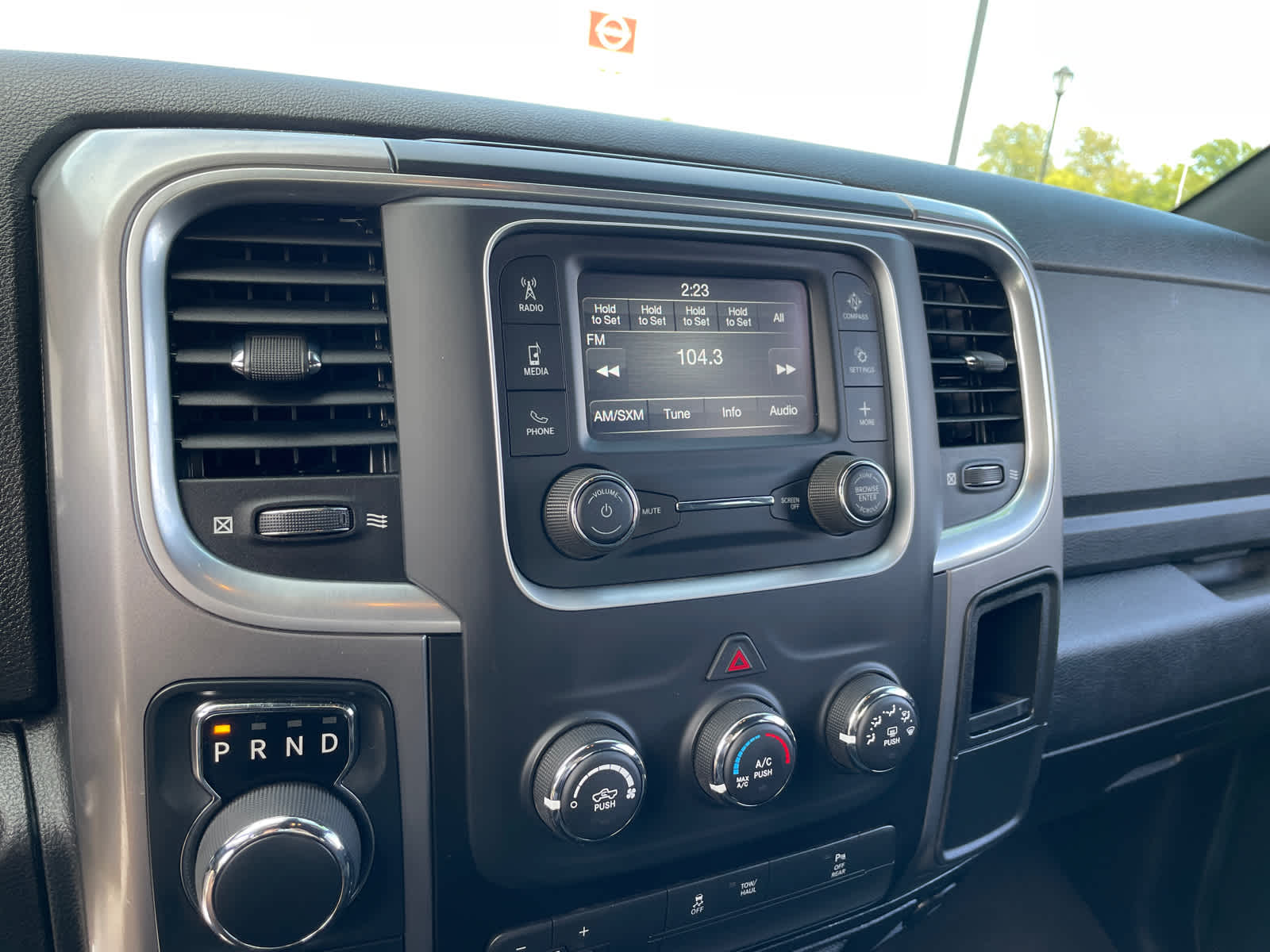 2022 Ram 1500 Classic Warlock photo 21