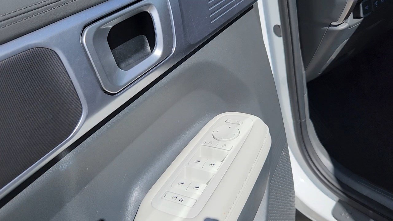 2024 Hyundai Santa Fe SEL photo 6