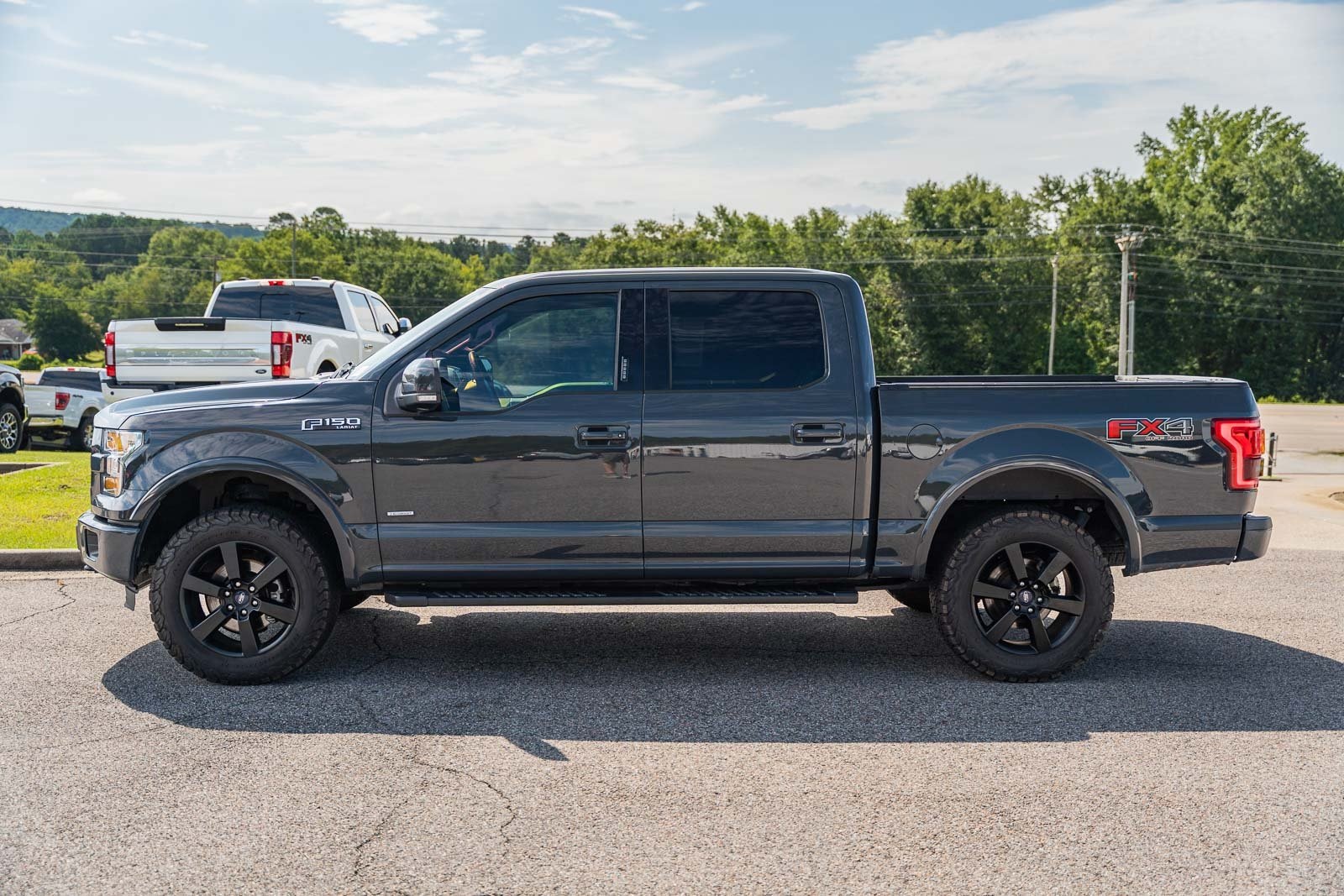 2016 Ford F-150 Lariat photo 3