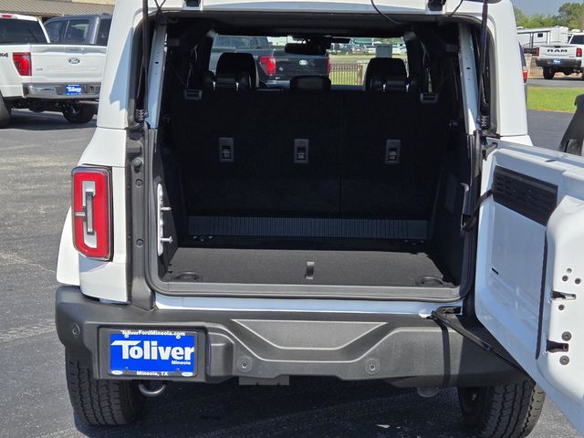 2025 Ford Bronco Outer Banks photo 8