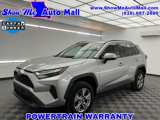 2022 Toyota RAV4 XLE's photo