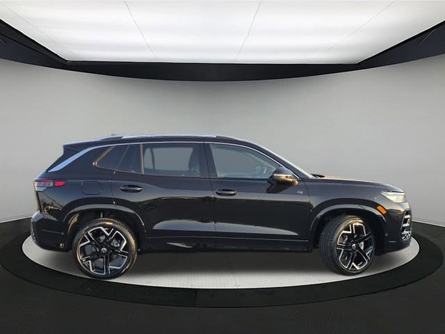 2026 Volkswagen Tiguan SEL R-Line photo 4