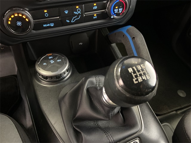 2022 Ford Bronco Black Diamond photo 27