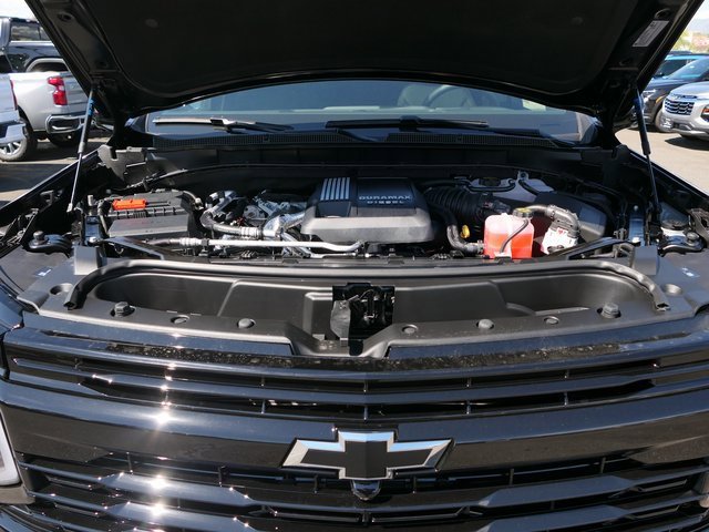 2026 Chevrolet Suburban RST photo 27