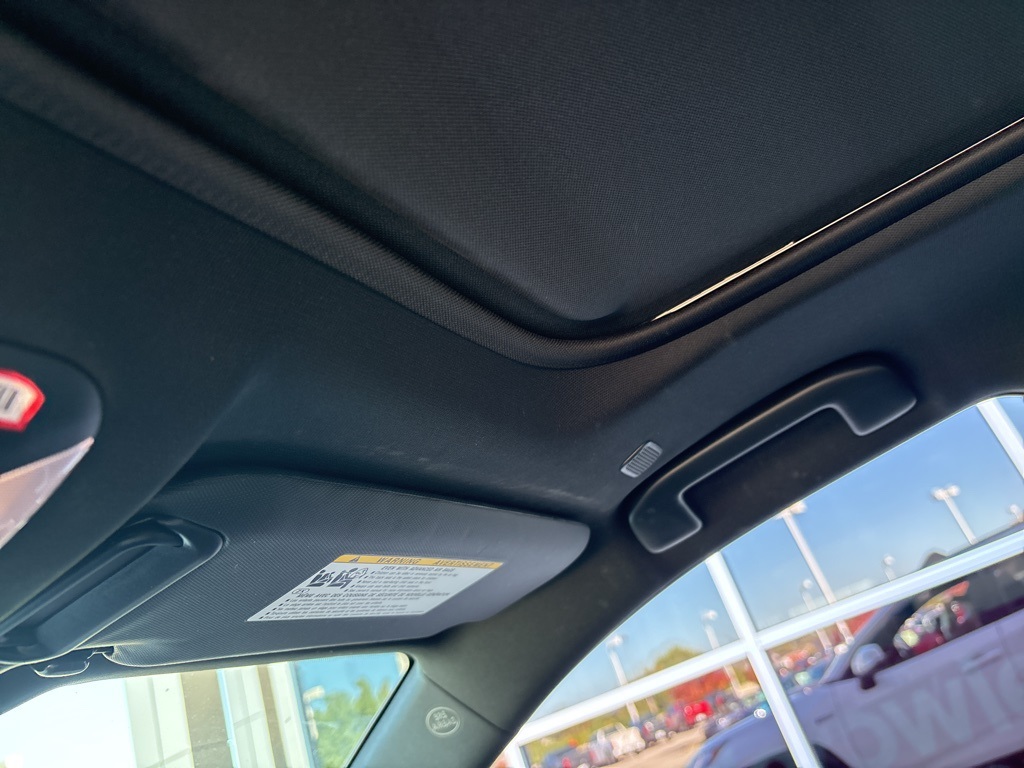 2023 Toyota RAV4 Prime SE photo 3