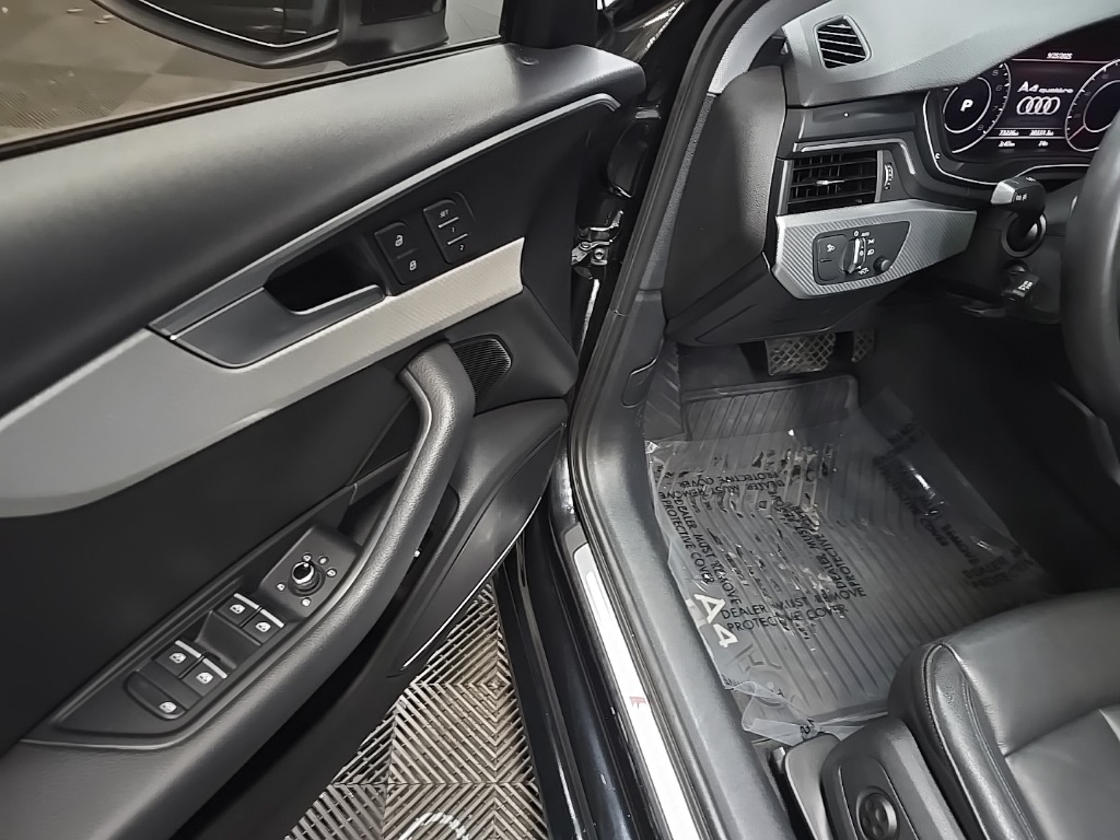 2018 Audi A4 2.0T Premium Plus Quattro photo 26