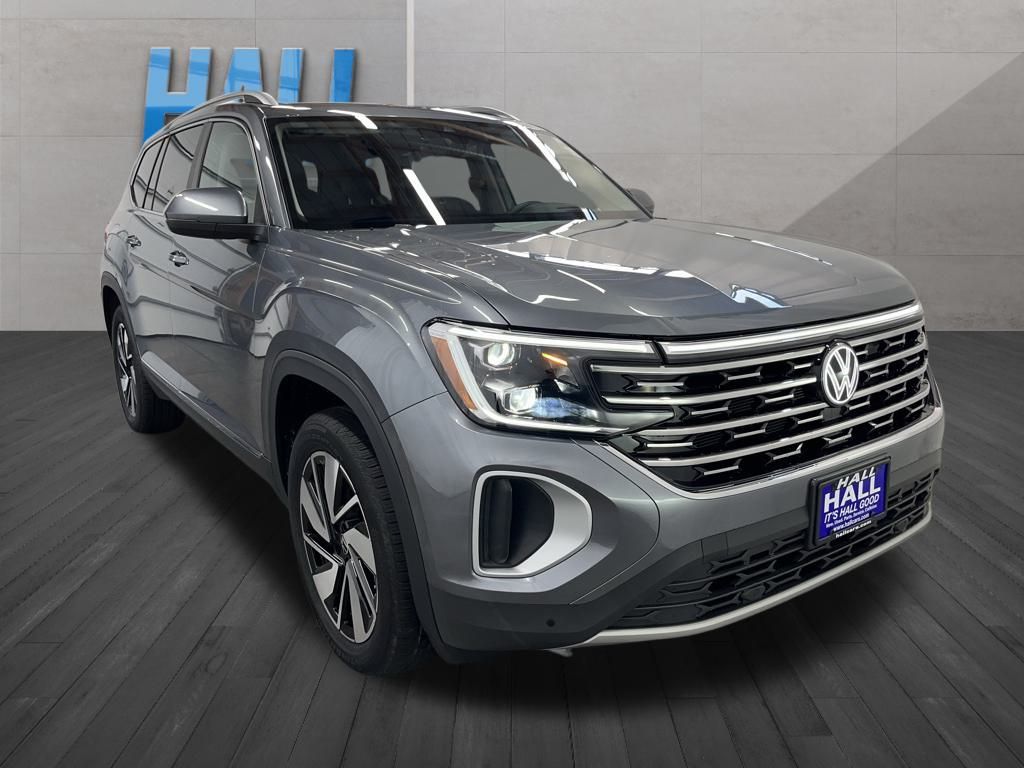2024 Volkswagen Atlas SEL photo 6