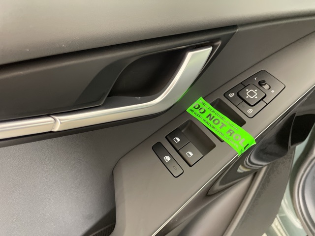 2025 Kia Niro EX Touring photo 15