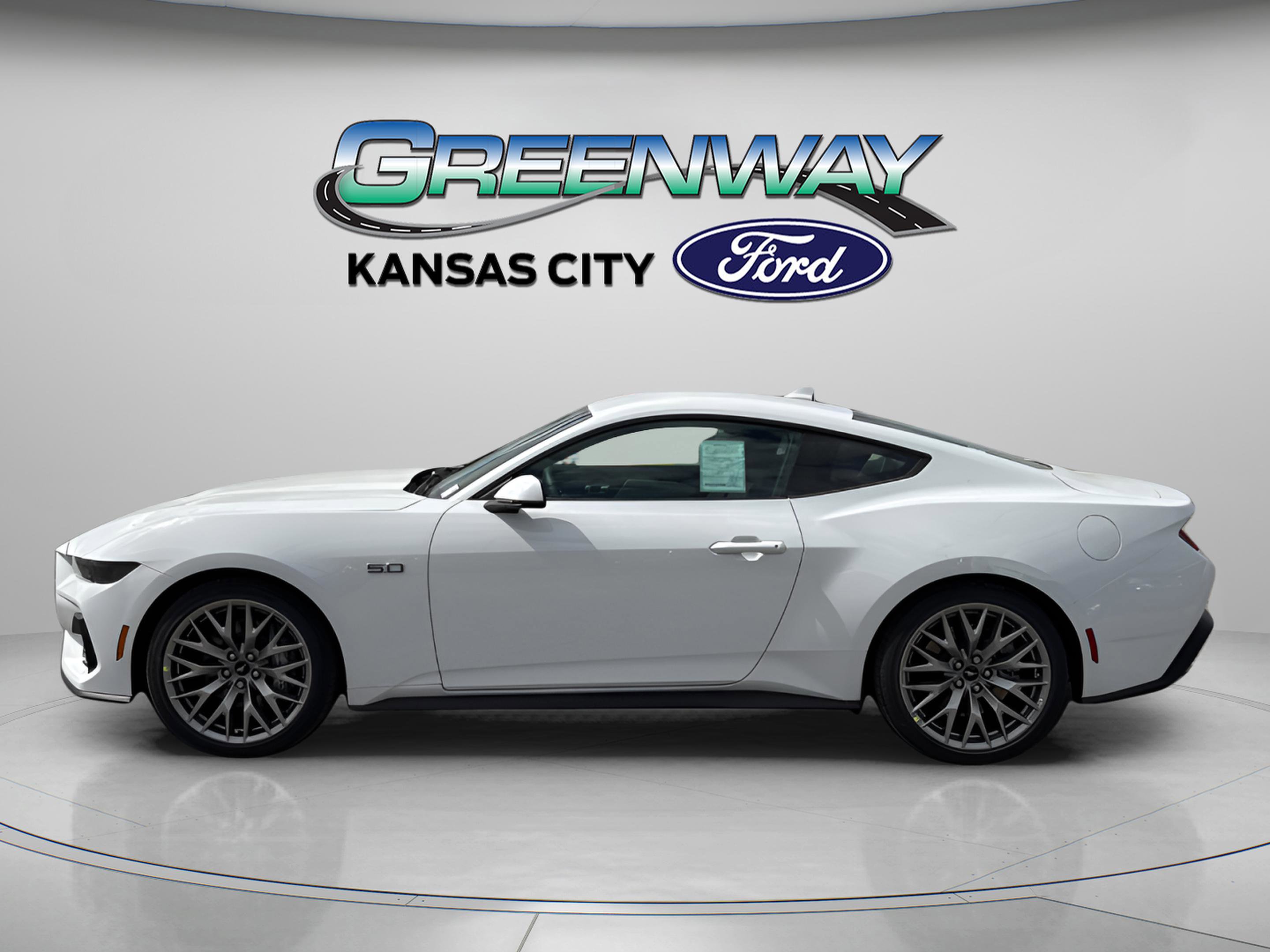 2025 Ford Mustang GT Premium photo 4